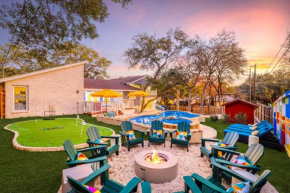 Sleeps 18 Basketball Court Heated Pool Games